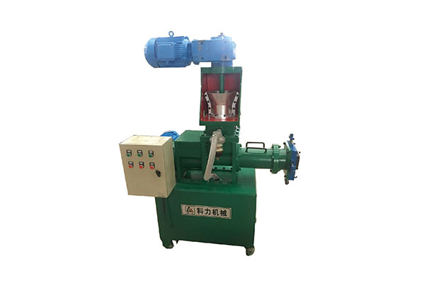 實驗真空擠出機